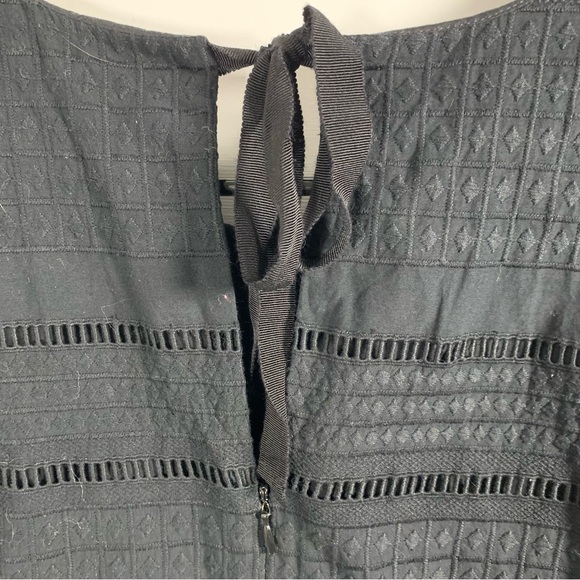 J Crew Shift Dress Eyelet Sz‎ 4 Black Classic Embroidered Flutter Sleeve Preppy - Picture 8 of 15
